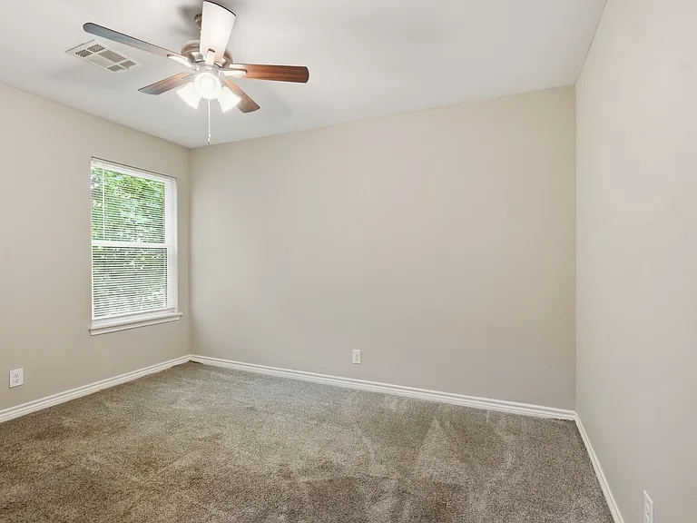 808 N Franklin Ave — Photo 12