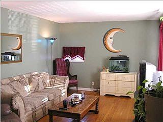3rd image of 7748 Holiday Hills Cir