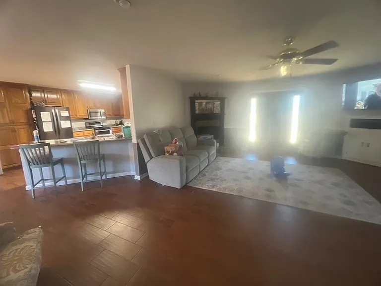 191 Hunter Rd — Photo 1