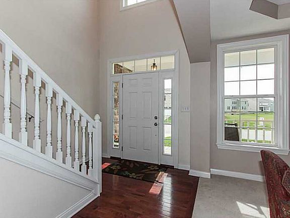 3rd image of 6078 Chestnut Eagle Dr