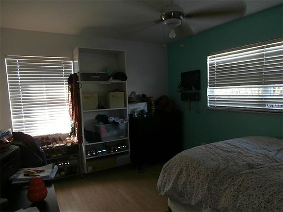 5th image of 1957 28th Avenue Dr W