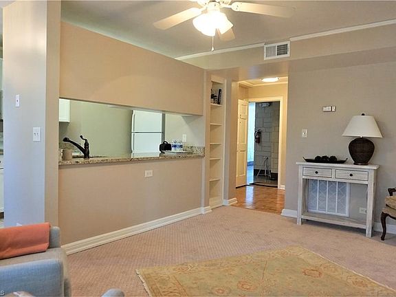 4th image of 1700 N Elm Street P7 #P7