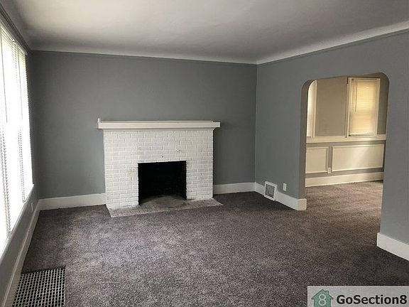 5th image of 14020 Sussex St