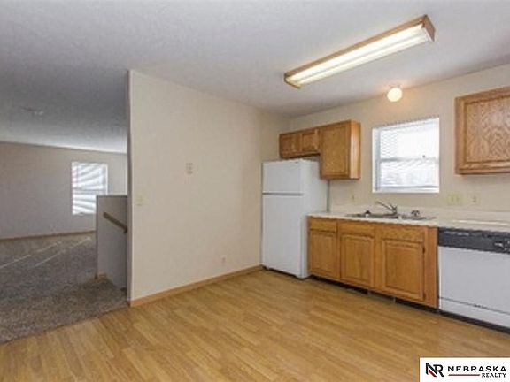 5th image of 2910 N 42nd St