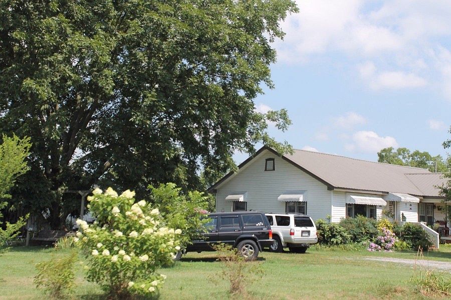 2nd image of 2436 County Road 4