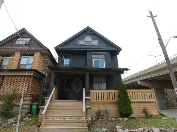 2 Webber Ave, Hamilton, ON L8N 1W3