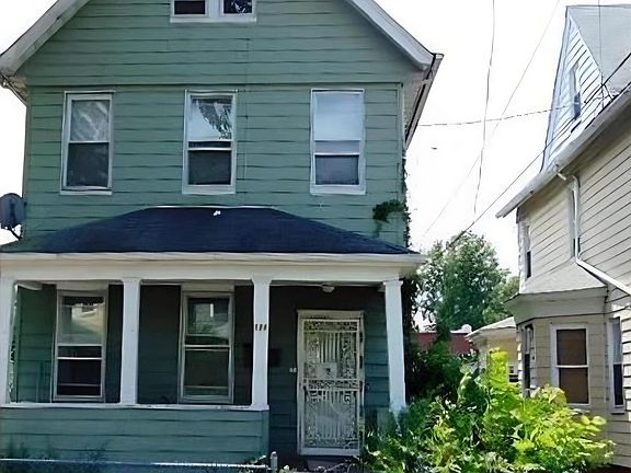 2nd image of 124 S 11th Avenue