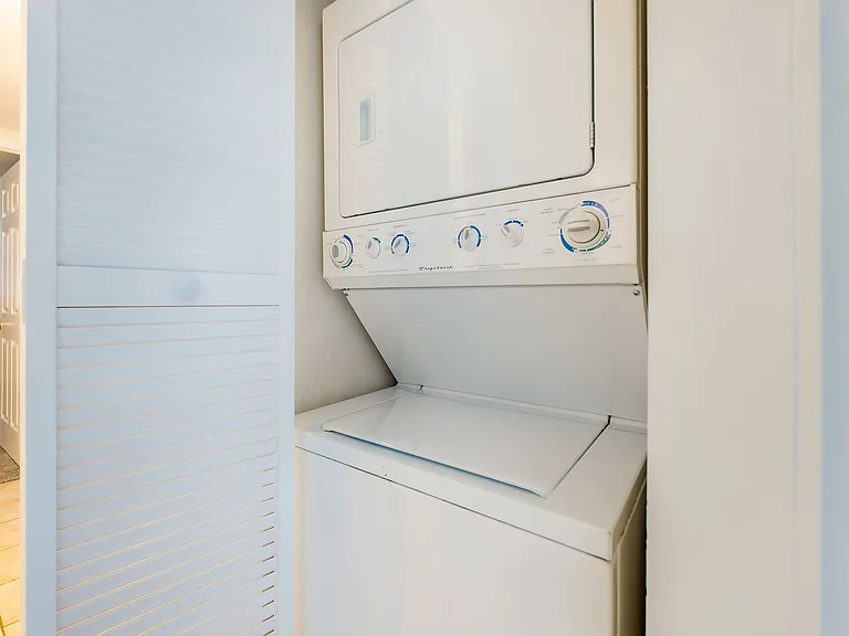 19 Pickering Ct #1 — Photo 16
