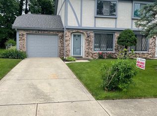 5961 Pine Rise Ct, Columbus, OH 43231