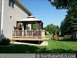 3rd image of 914 Cory Ln