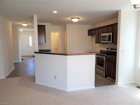 4th image of 162 Westminster Way