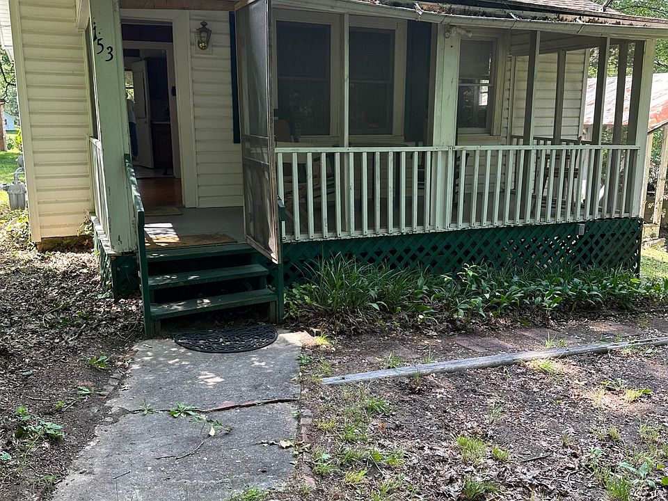 1st image of 153 Green Haven Ln
