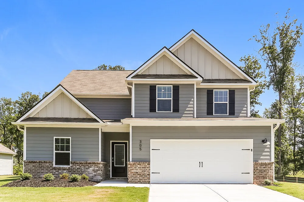 4 bed, 2.5 bath, 2231 sqft, $2,205 — Photo 1