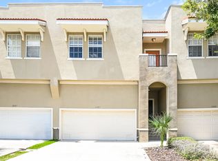 6525 Quiet Pool Ct, Apollo Beach, FL 33572