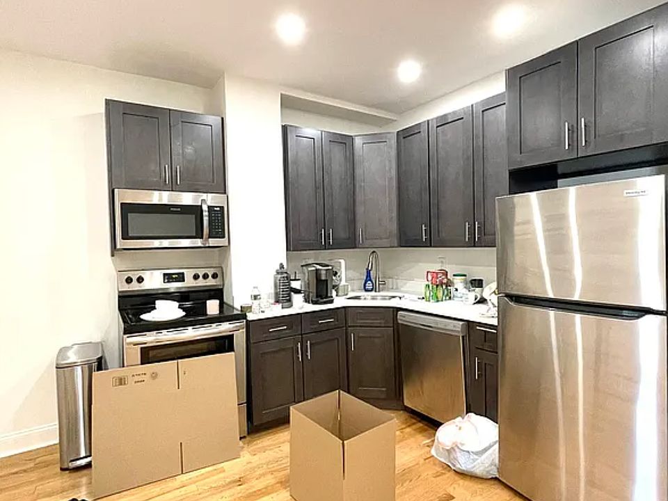 1st image of 423 3rd Ave APT 3
