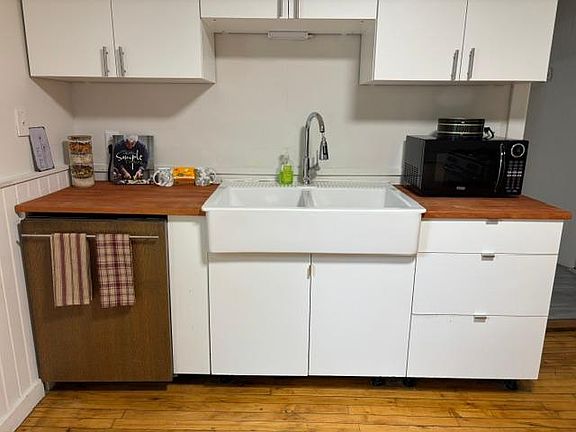 4th image of 2544 29th Ave S