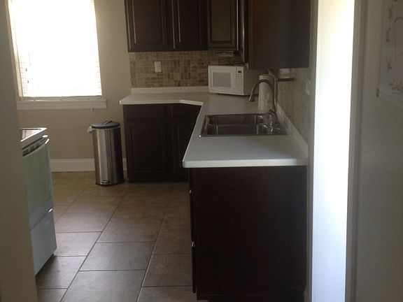 5th image of 73 N Arbor Dr