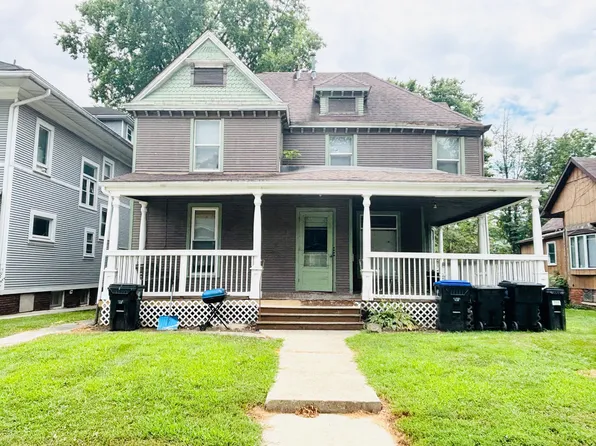 704 W. Mulberry, 704 W Mulberry St #2, Bloomington, IL 61701