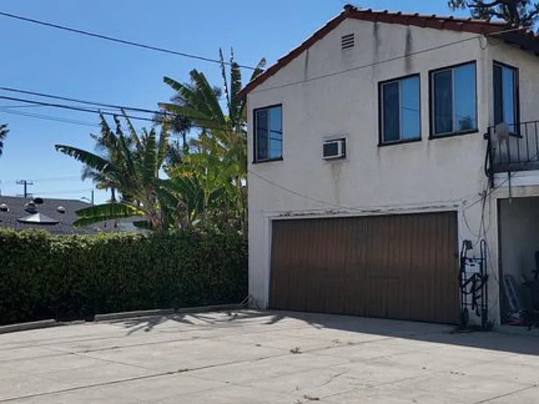 9444 Gallatin Rd — Photo 1