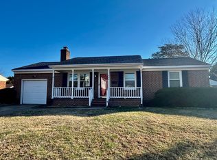 808 Hilltop Rd, Virginia Beach, VA 23454