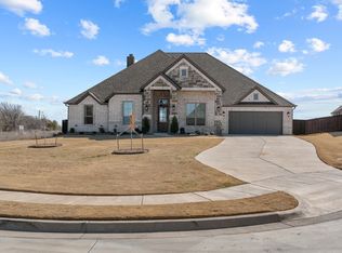 2217 Vanderbilt Dr, Weatherford, TX 76088