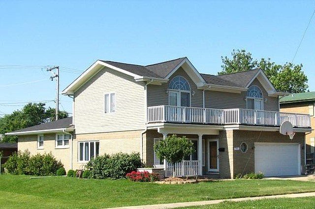 1st image of 2811 W 91st St