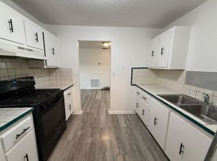 2631 NW 25th St #0, Fort Lauderdale, FL 33311