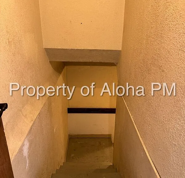 617 N San Felipe Dr #B — Photo 2