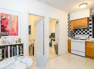208 Grand St APT 4, Brooklyn, NY 11211