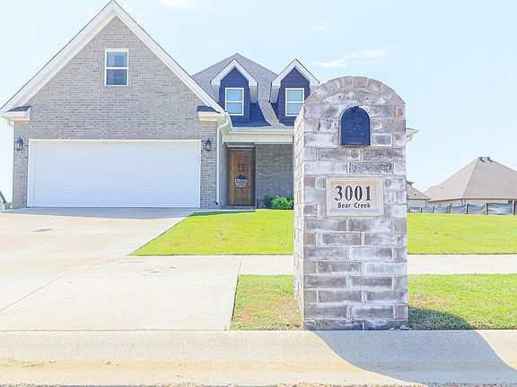 2nd image of 3001 Bear Creek Cv