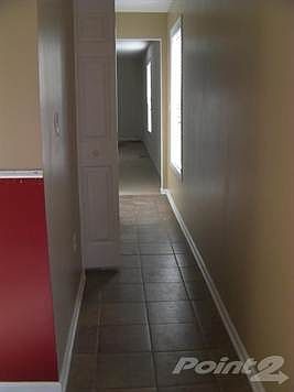 2nd image of 185 Ridgecrest Dr