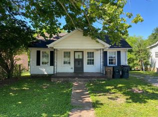 3005A Cliff Dr, Nashville, TN 37218