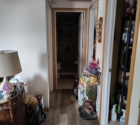 5th image of 2447 Linwood Dr
