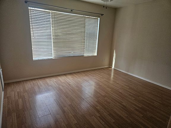 2nd image of 4636 W Laredo St