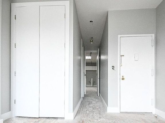 3rd image of 343 Chauncey St #3R