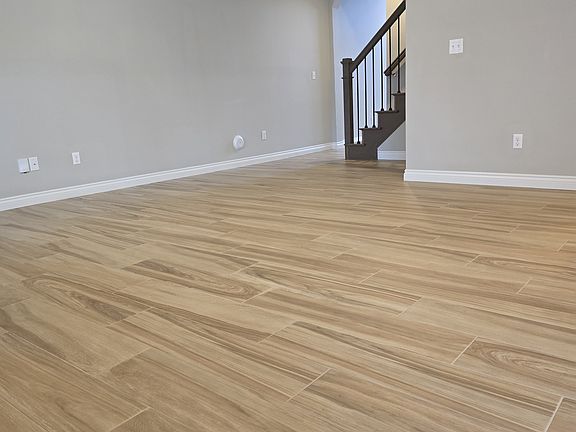 5th image of 56362 Dante Canyon Dr #56362
