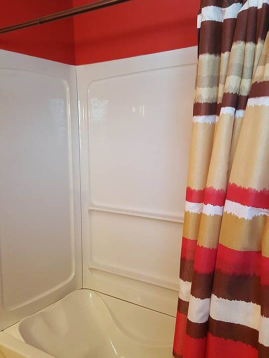 1st image of 108 W Stevenson St