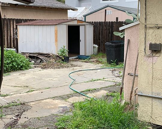 3rd image of 1030 N Dalton Ave