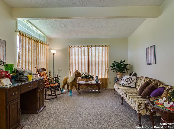 3rd image of 246 Cicero Dr