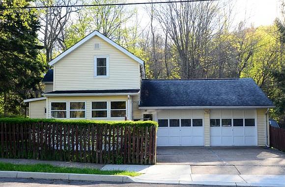 1st image of 30 Brook Ave