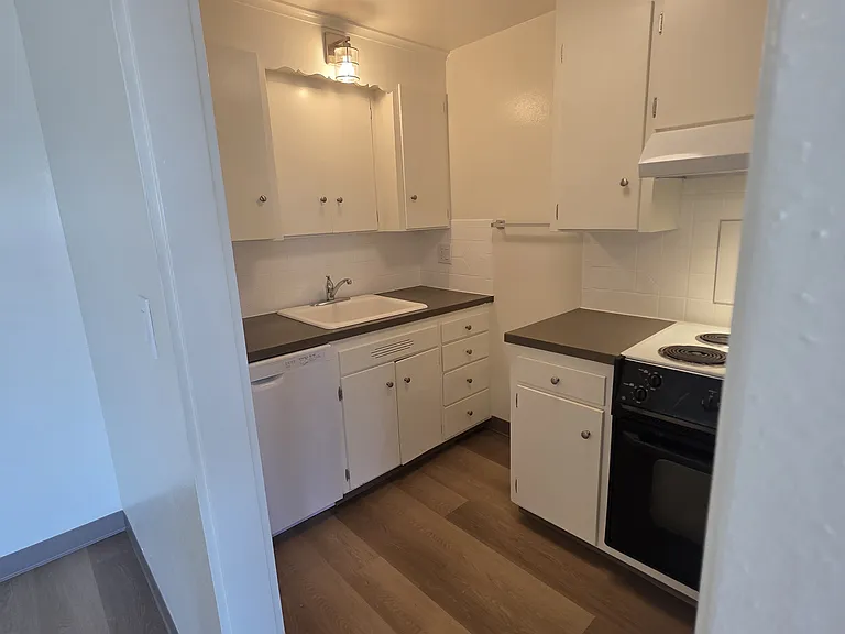 2401 Rucker Ave — Photo 11