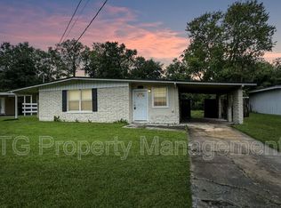 6947 Clovis Rd, Jacksonville, FL 32205