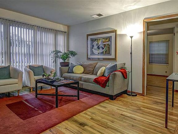 4th image of 4511 60th St