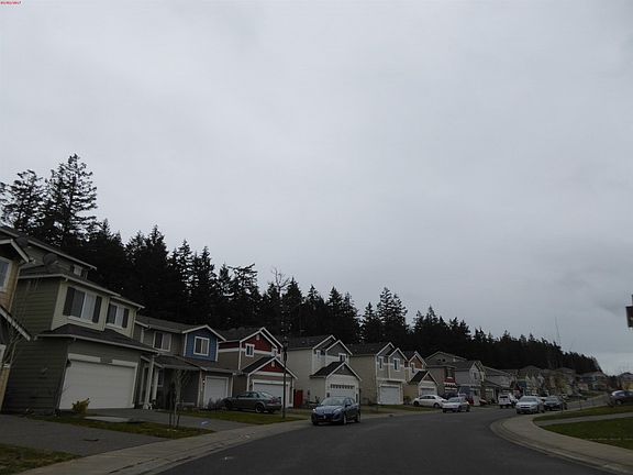4th image of 18615 117th Avenue Ct E