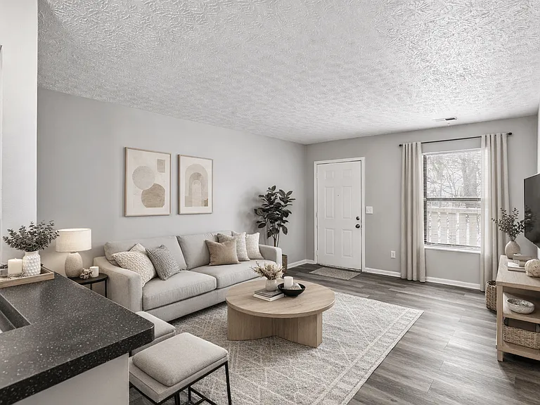 Timbercreek Apts — Photo 9