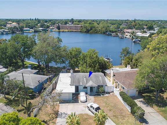 5th image of 8840 Sunlit Cove Dr NE