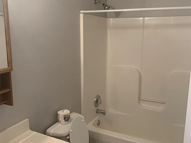 70 Leslie Ln #1 — Photo 6