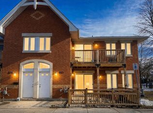 4140 Foxwood Dr #801, Burlington, ON L7M 4R4