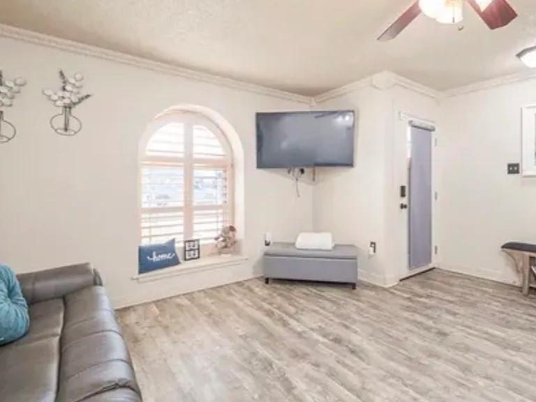 2717 Beechwood St — Photo 26