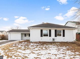 46 Parish Ln, Willingboro, NJ 08046